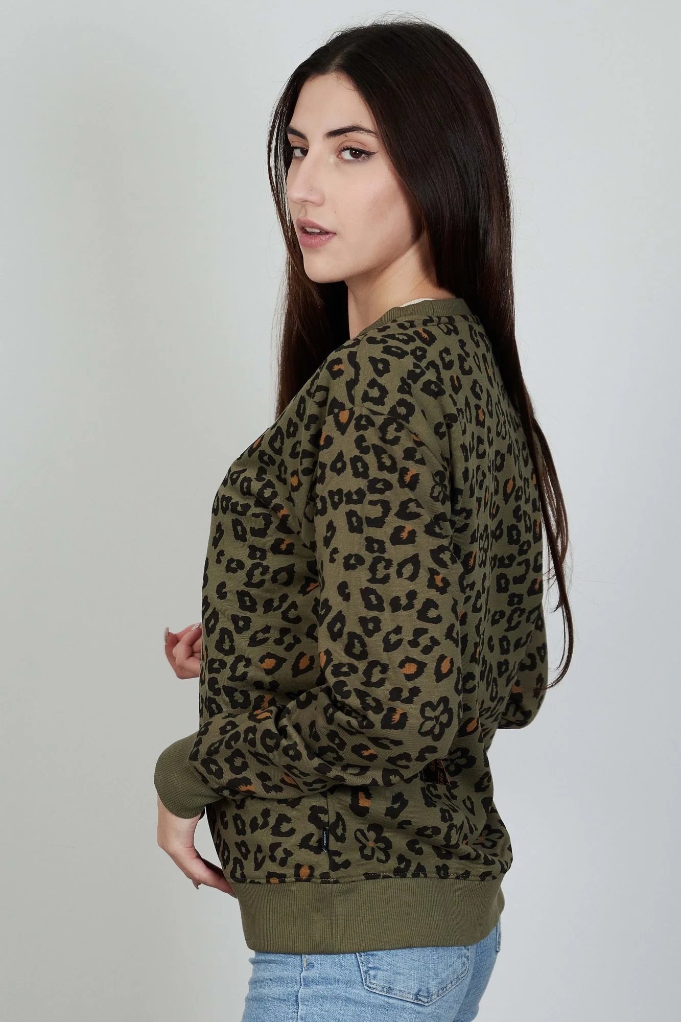 1000087686 - Image 3